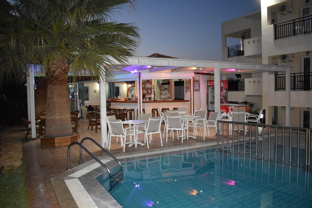 Sunshine Studios & Apartments สตาลิดา ภายนอก รูปภาพ
